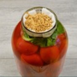 Квашеные помидоры в банках на зиму