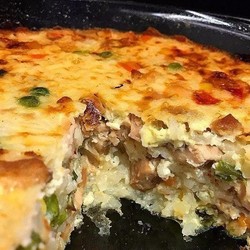 Прекрасный вариант сытного обеда - куриная запеканка