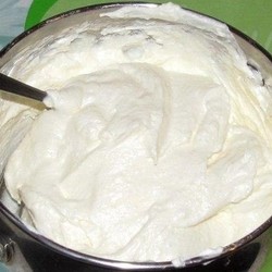 Простой творожный густой крем для торта со сгущенкой и маслом!