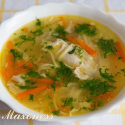 Суп с курицей и паутинкой