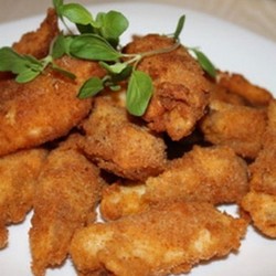 куриные крылья в панировочных сухарях