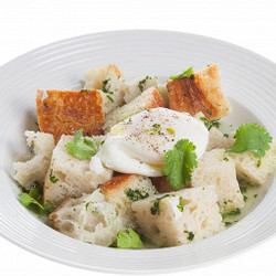 Хлебный суп с яйцом пашот Асорда