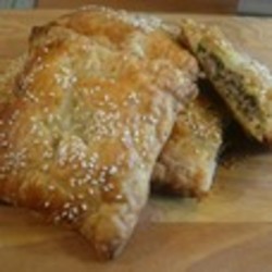 Слойки с рубленым мясом