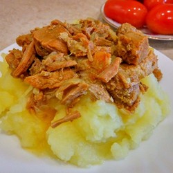 Нежное и сочное томленое мясо