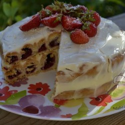 Вишня под снегом - изысканный домашний торт. Пошаговый рецепт