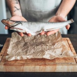 Как вкусно приготовить дешевую рыбу