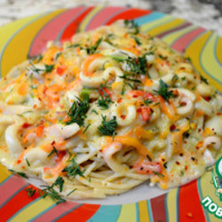 Кальмары в сливочном соусе