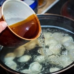 Тысячи хозяек варят пельмени неправильно! Узнай 4 секрета приготовления уральского угощения!