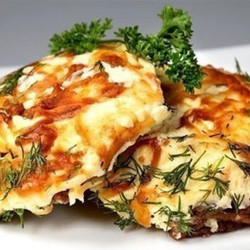 Ароматное мясо под шубой