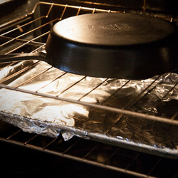 7 ошибок, которые норовит совершить хозяйка с чугунной сковородой