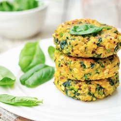 Суперфуд с грядки: 7 весенних рецептов со шпинатом