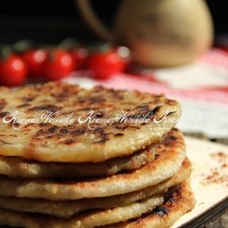 Рецепт лепёшек на воде без дрожжей на сковороде - 11 пошаговых фото в рецепте