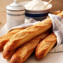 Как испечь французский багет дома?