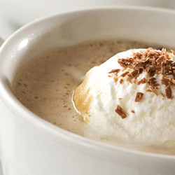 Кофе с мороженым – 9 рецептов горячих и холодных напитков