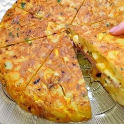 Просто смешиваем картошку и отличный завтрак, обед или ужин готов