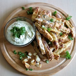 Закуска из баклажан с нежным творожно - чесночным соусом