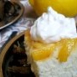 Шарлотка с лимоном