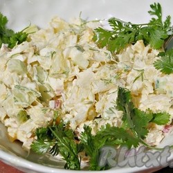 Салат с треской горячего копчения