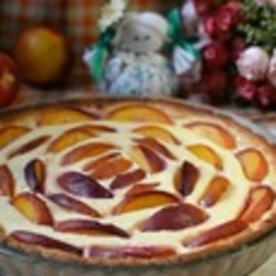 Тарт с творогом и нектаринами