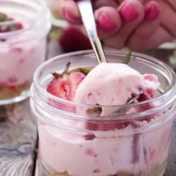 Десерт "Клубничный чизкейк"