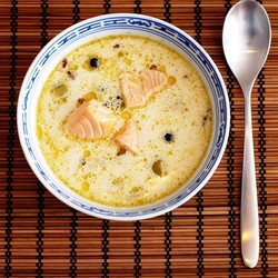 Schwedische Lachssuppe mit Sahne