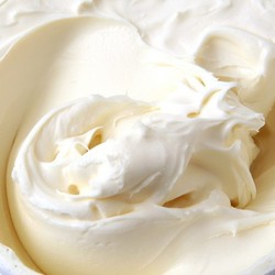 Нежный крем со вкусом пломбира