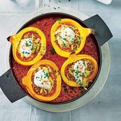 Kürbis gefüllt mit Hack