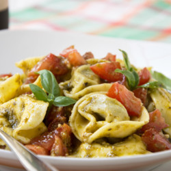 Tortellinisalat - Rezept