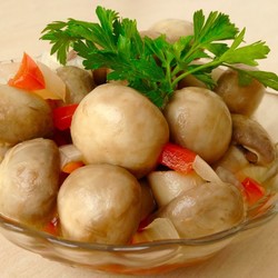 Маринованные Грибы Дома (Шампиньоны)