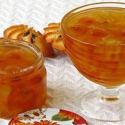 Варенье из алычи с косточками