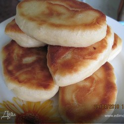 Быстрое дрожжевое тесто для пирожков жареных