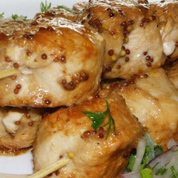 Сочный и безумно вкусный шашлык из курицы, приготовленный в духовке - Кулинарный Гуру