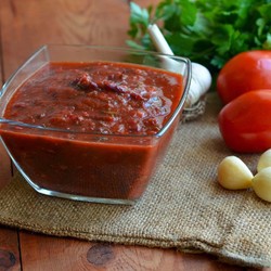 Ткемали из сливы