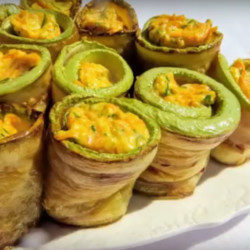 КАБАЧКИ С ПЛАВЛЕНЫМ СЫРОМ