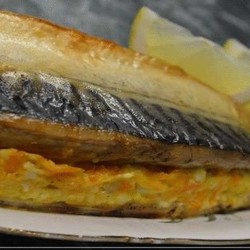 фаршированная скумбрия запеченая в духовке
