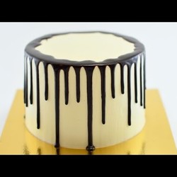 Как собрать и украсить торт