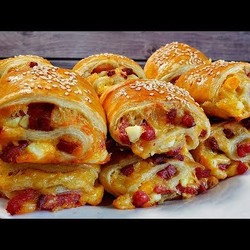 Делаю такие целый МЕСЯЦ каждые выходные и всегда мало. Крутой перекус Выходного дня.