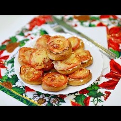 ФАРШИРОВАННЫЕ СУШКИ или ЗАКУСОЧНЫЕ МИНИ ПИЦЦЫ - ну, оОчень вкусные!