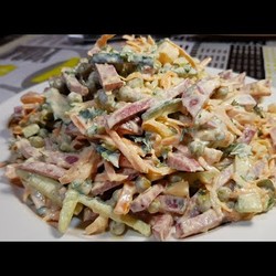 САЛАТ КОТОРЫЙ НЕ НУЖНО ВАРИТЬ, ИДЕАЛЬНО БЫСТРО ВКУСНО И ПРОСТО