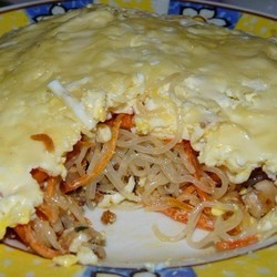 Салат с фунчозой и курицей