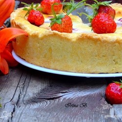 пирог с клубникой