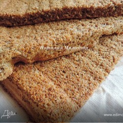 Нежнейший ореховый бисквит