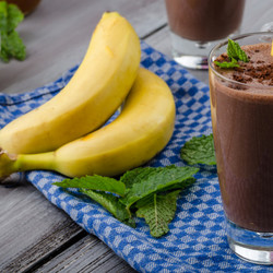 БАНАНОВО-ШОКОЛАДНЫЙ СМУЗИ: ВКУСНО И ПИТАТЕЛЬНО