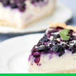 Нежный творожник с ягодами