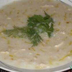 Английский куриный суп с сыром Источник: http://www.povarenok.ru/recipes/show/54030/
