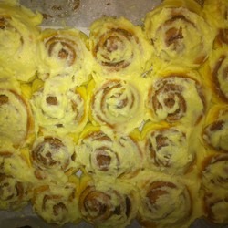 Булочки с корицей (cinnabons) c заварным кремом