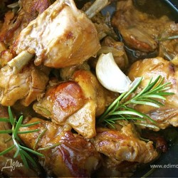 Кролик с розмарином