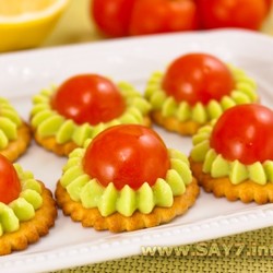 Крекеры с авокадо