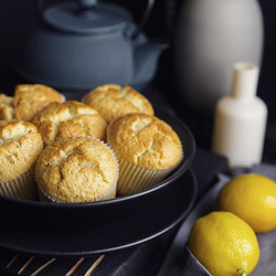 Лимонные маффины с маком