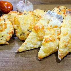 Картофельные слойки с сыром